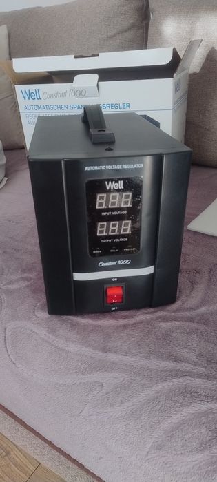 Vând, Well Stabilizator automat de tensiune cu servomotor Constant 1000VA/600W!