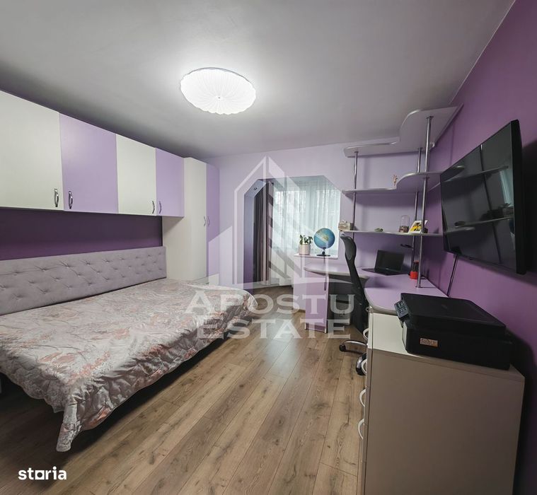 Apartament de vanzare, 4 camere, 2 bai, etajul 1, centrala proprie, Li — fotografia 1