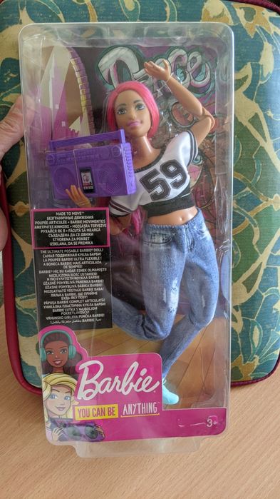 Куклa Бapби Безгрaничныe движения "Танцовщицa дискo"