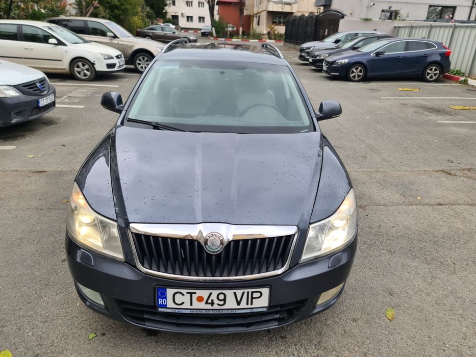 Vând Skoda Octavia 2012 DSG