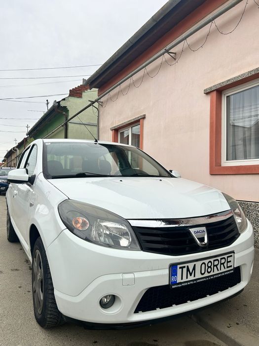 Vând Dacia Sandero 1.2