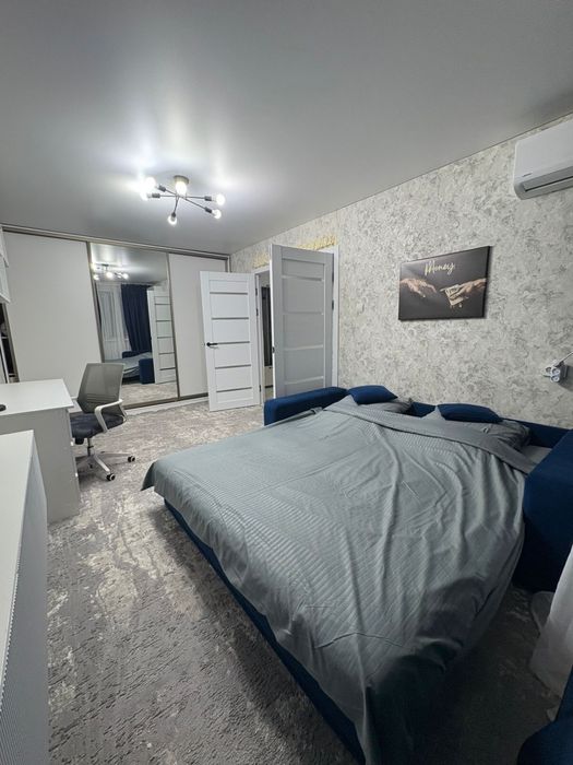 Квартира 1 комнатная посуточно момушылы 25