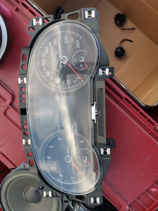 Ceasuri bord golf 7 benzina an 2014