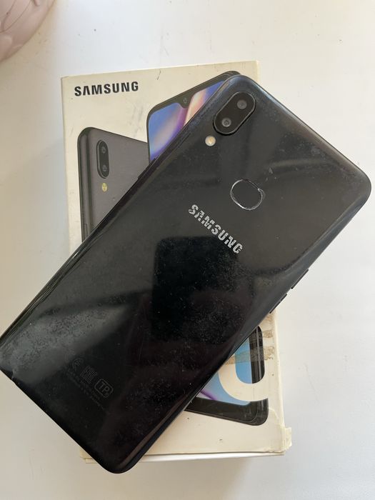 Продам Samsung A10s. 2/32