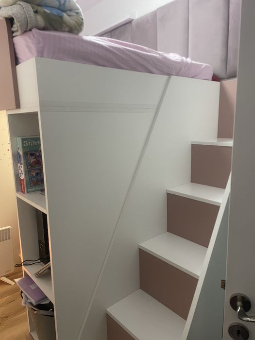 Pat supraetajat copii