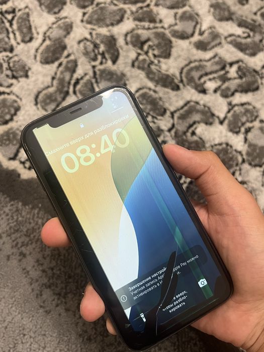 Продаю iPhone 11 128