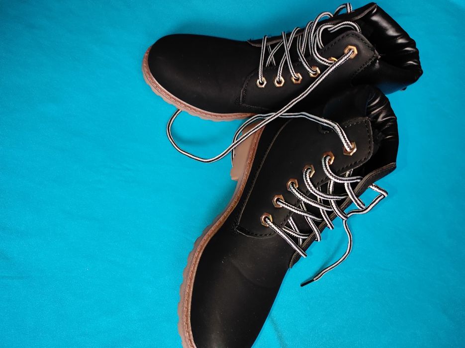 Обувь Ботинки женские