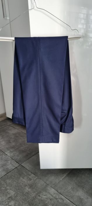 Costum mire/ginere marimea 48 Monarch