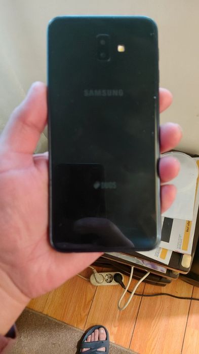 Tel samsung j6+ .