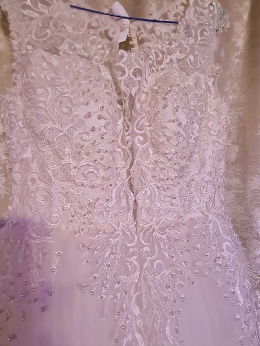 Rochie mireasă mărimea 48