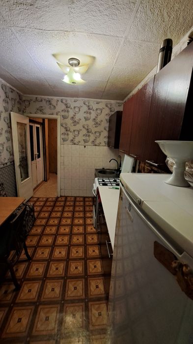 Продам 4х комнатную квартиру