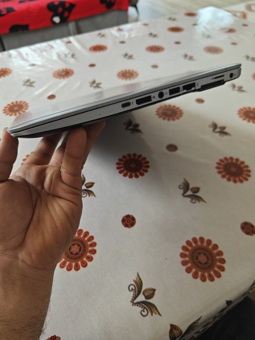 Oferta!!! HP elitebook 850 G4 i7 7th RAM 8 GB Ssd 512 display FHD 15'6