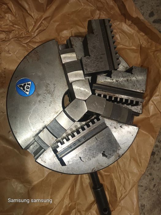 Cap cu excentric ISO 50,truse alezaj.