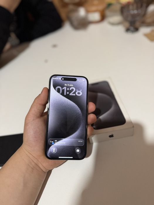 Продам айфон 15 про