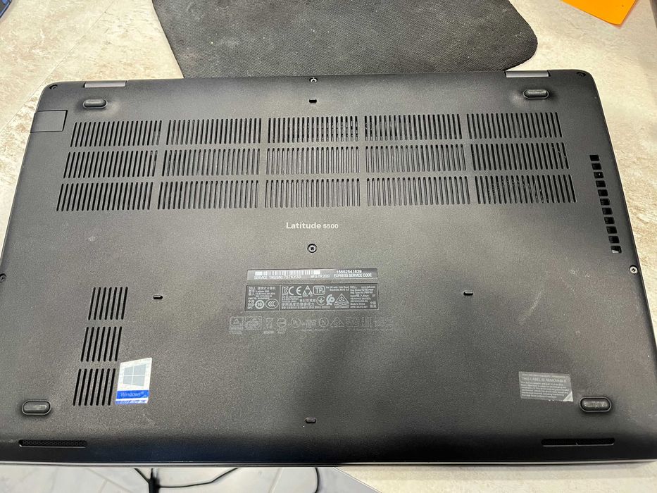 Лаптоп втора употреба Dell Latitude 5500