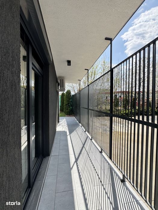Apartament 3 camere, grădină 100 mp, parcare subterană, zona Tractorul