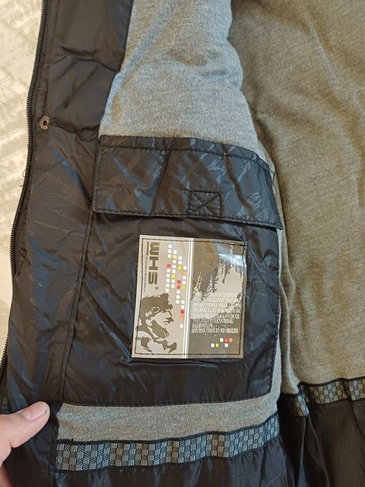 Продам зимнюю куртку