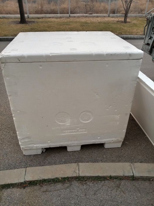 Ящик пенопластовый продам 5000 тенге.