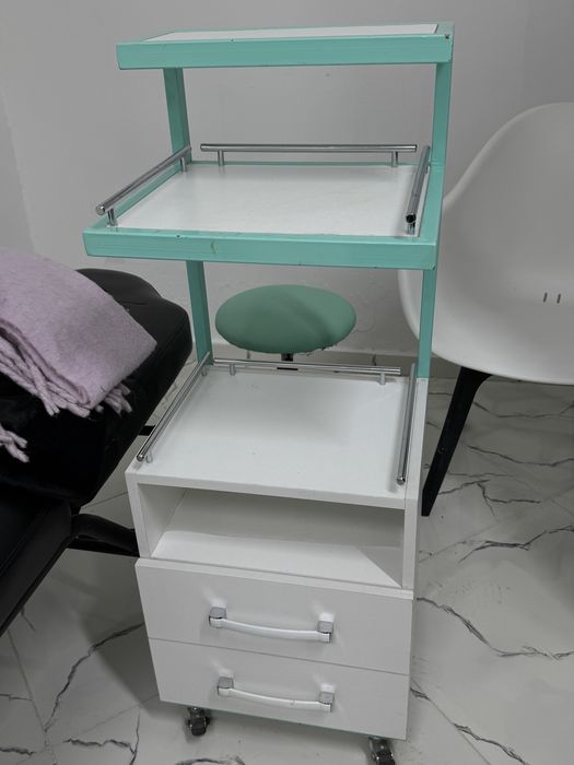 Этажерка помошник