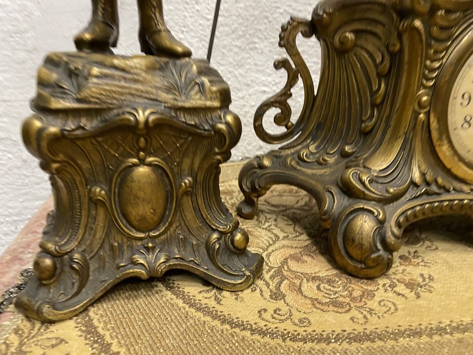 Стар френски часовник каминен часовник