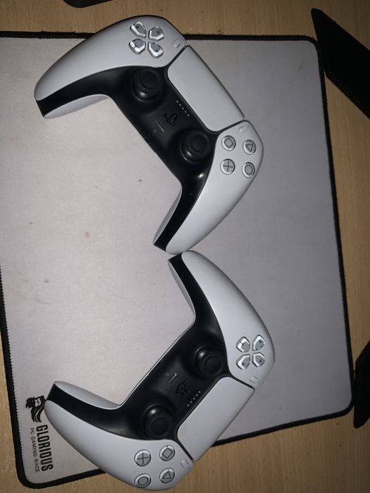 Продам новую PS5