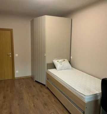 Дава се под наем Тристаен апартамент в София, Зона Б-18 - 100 кв.м за 896.58 € - Снимка #4