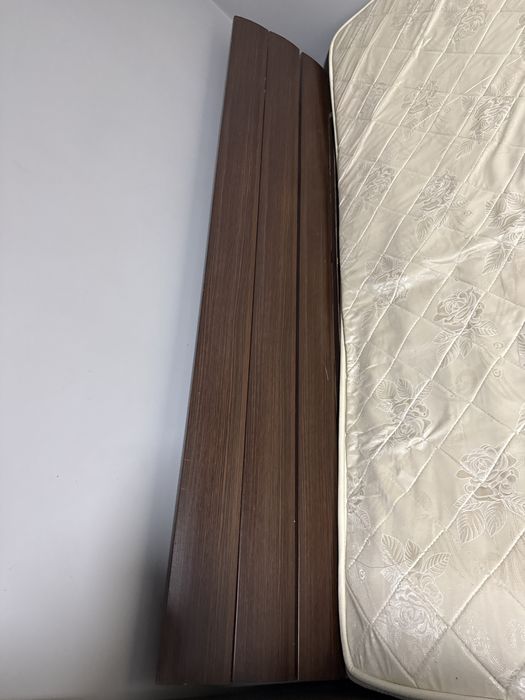 Продам кровать самовывз