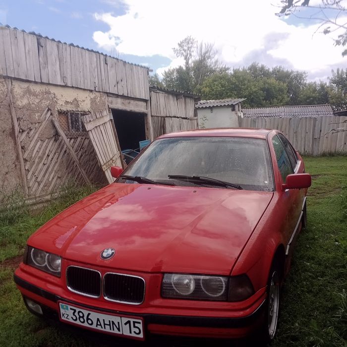 Бмв е36 318i срочно