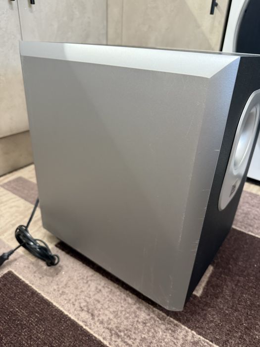 JBL SUB-140/230 8” Subwoofer