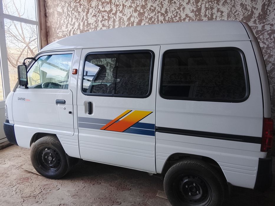 Автомобиль дамас