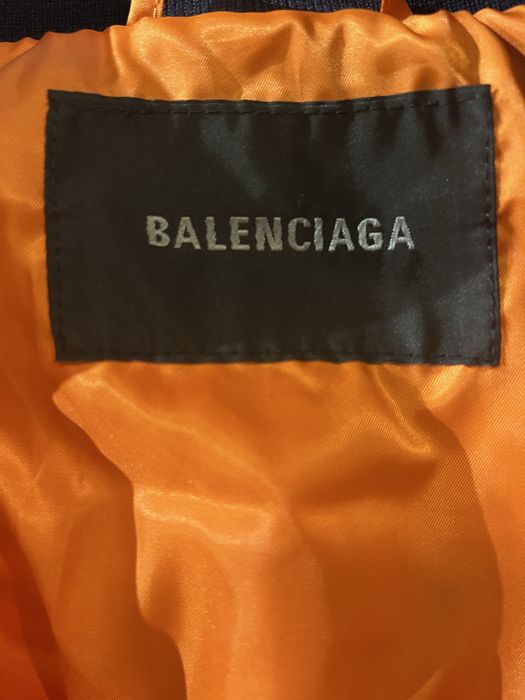Geaca Balenciaga