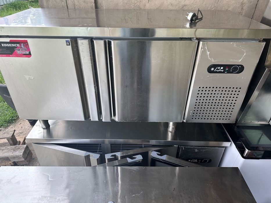 Холодильный стол - LengBeng