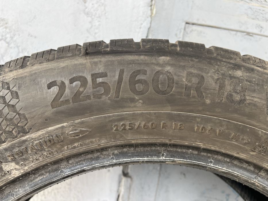 4 бр. зимни гуми 225/60/18 Continental DOT 2x3623 2x2222/3821 5,5-6 mm