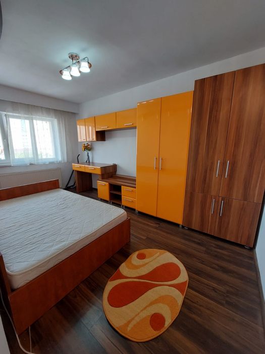 Inchiriez garsoniera, 20 mp, str. Bucegi, cartier Manastur, 300 euro