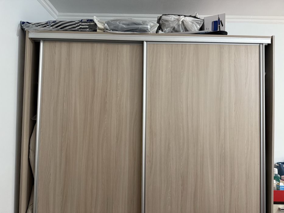 Продам шкаф купе