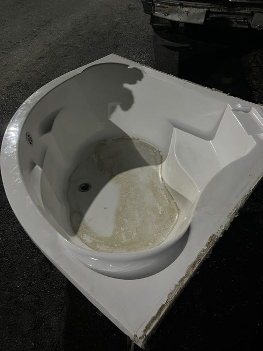 Джакузи/Ванна/Жакузи