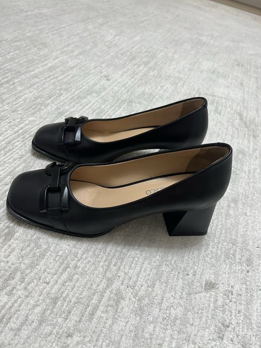 Срочно продам туфли,.