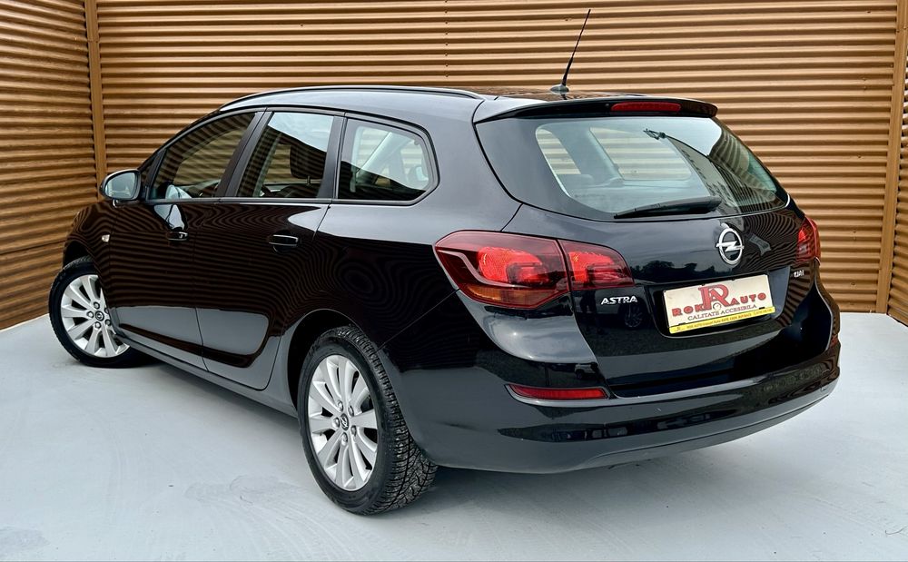 Opel Astra 1.7 Diesel Euro5-Rate cu Avans 0!