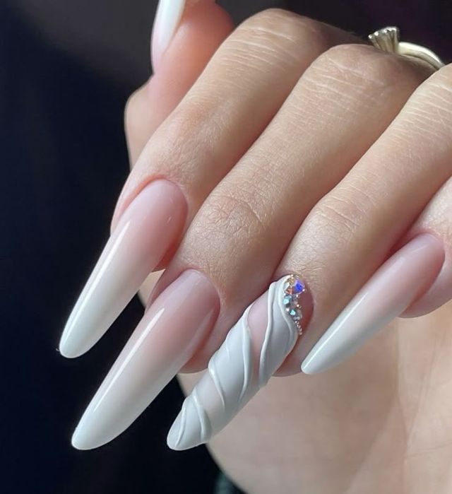 Unghii cu gel-Reduceri
