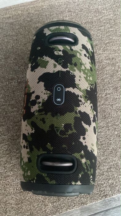 JBL портативная колонка