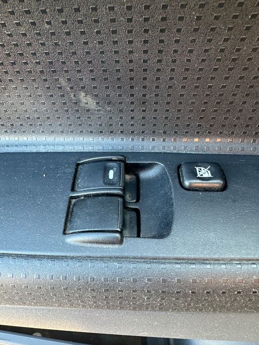 Vând Mitsubishi Colț 1124 CC benzină