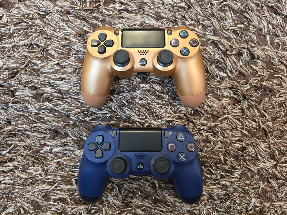 PS4 Slim 1 TB cu 2 controllere si 6 jocuri ( PlayStation 4 Slim )