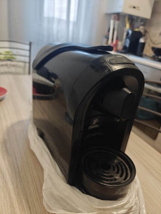 Vând aparat cafea Tchibo cafissimo