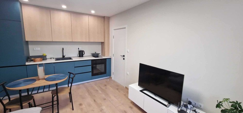 Апартамент Таня за нощувки - топ център , паркомясто