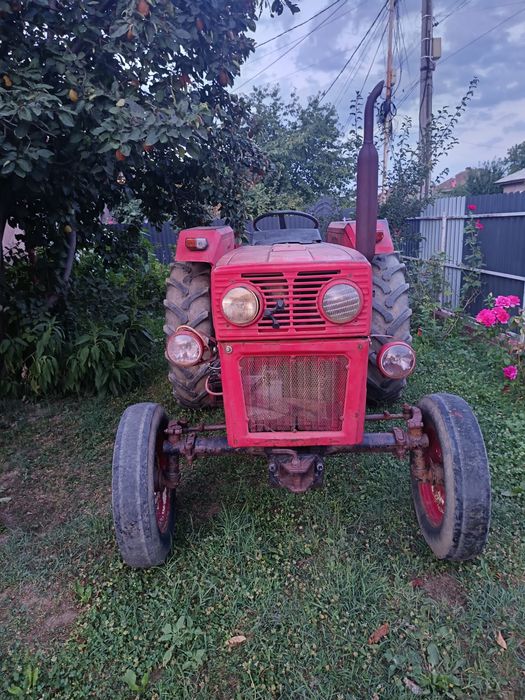 Tractor 1994 stare bună