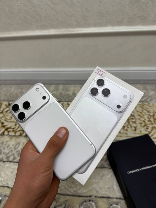 Srochno 17 pro max sotiladi sim ysm pul juda kk abmen bor predaplataga