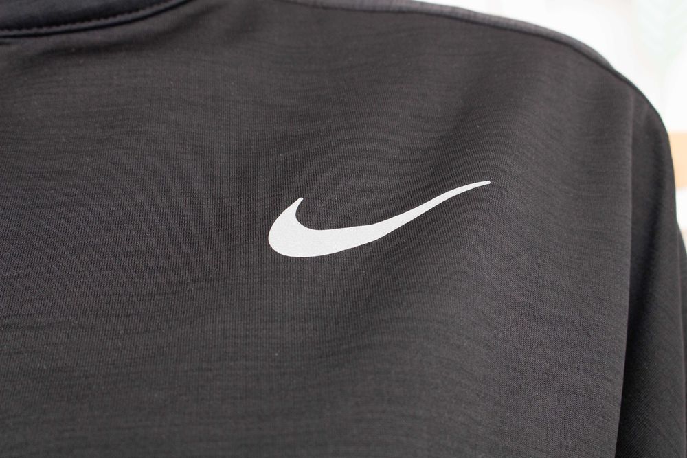 Nike Running Оригинална дамска блуза черна за бягане с цип М