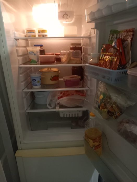 Холодильник Samsung