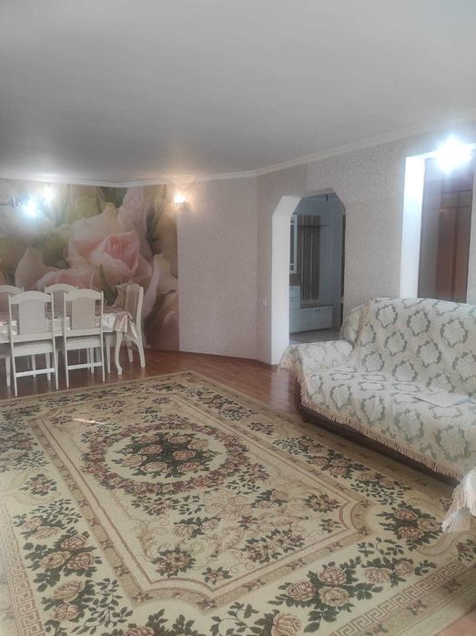 Продам 4-х квартиру 2/5эт 105 кв.м пр. Сатпаева д.29/1