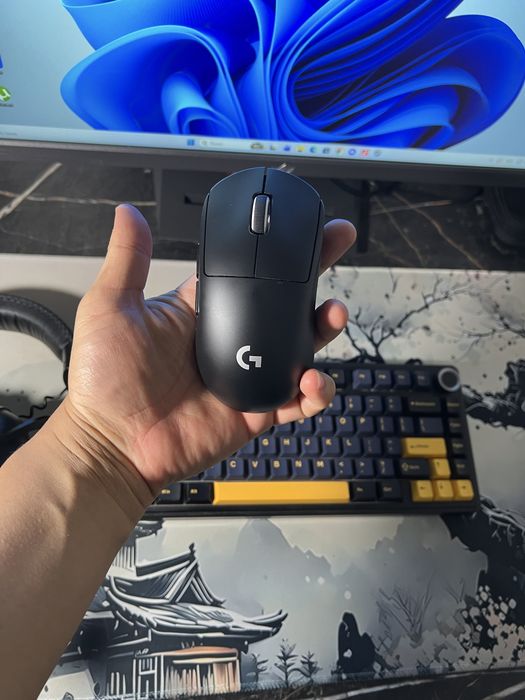 Logitech G Pro X Superlight 2 — отличное состояние